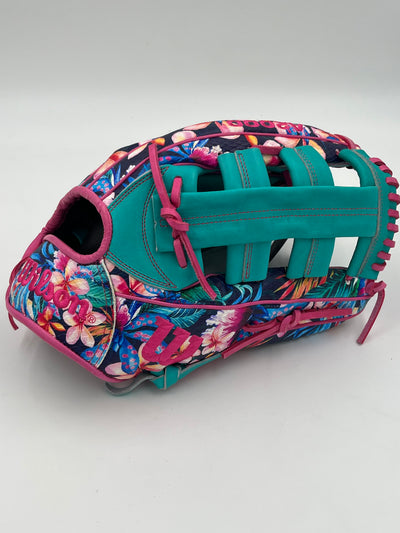 Wilson a2000 RA56 GM 12.75 outfield baseball glove