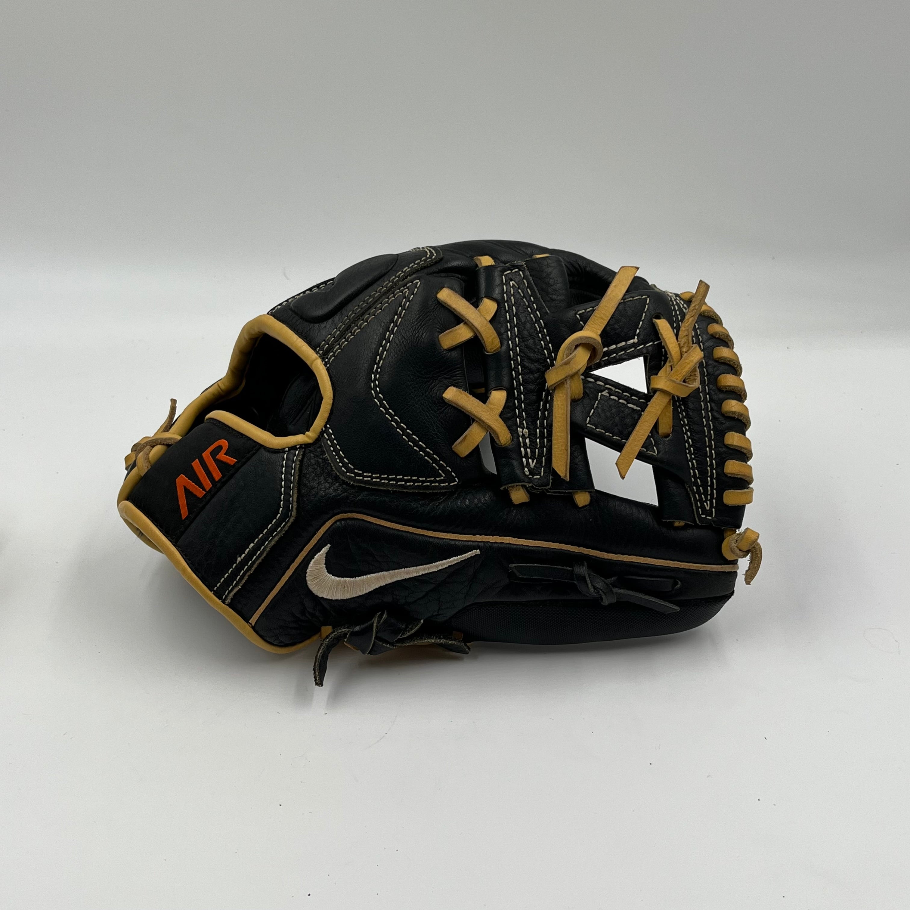 Nike Air 11.25 infield baseball glove
