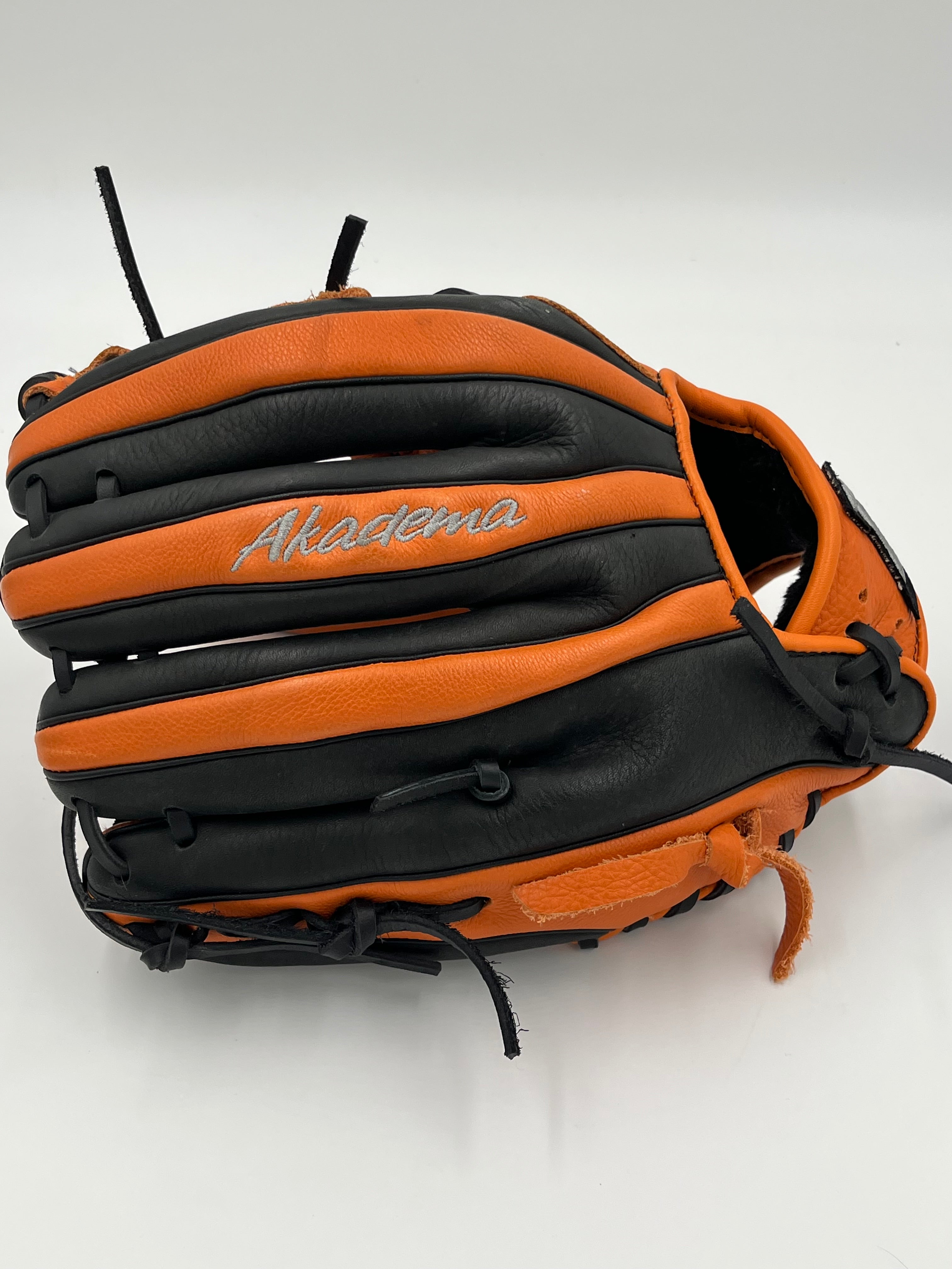 Akadema ATM92 11.75 infield baseball glove