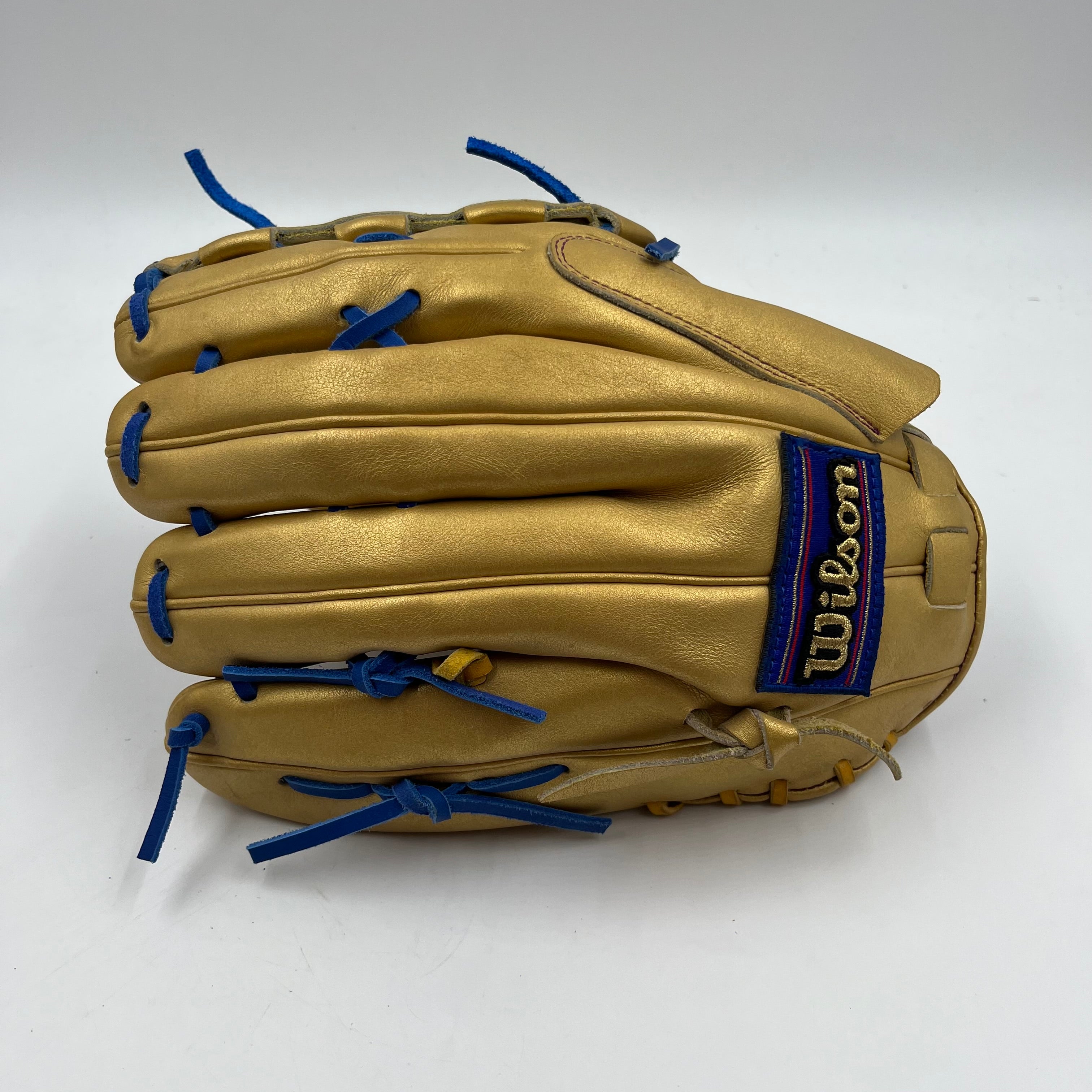 Wilson Staff 11.75 Pitchers Infield Baseball Glove
