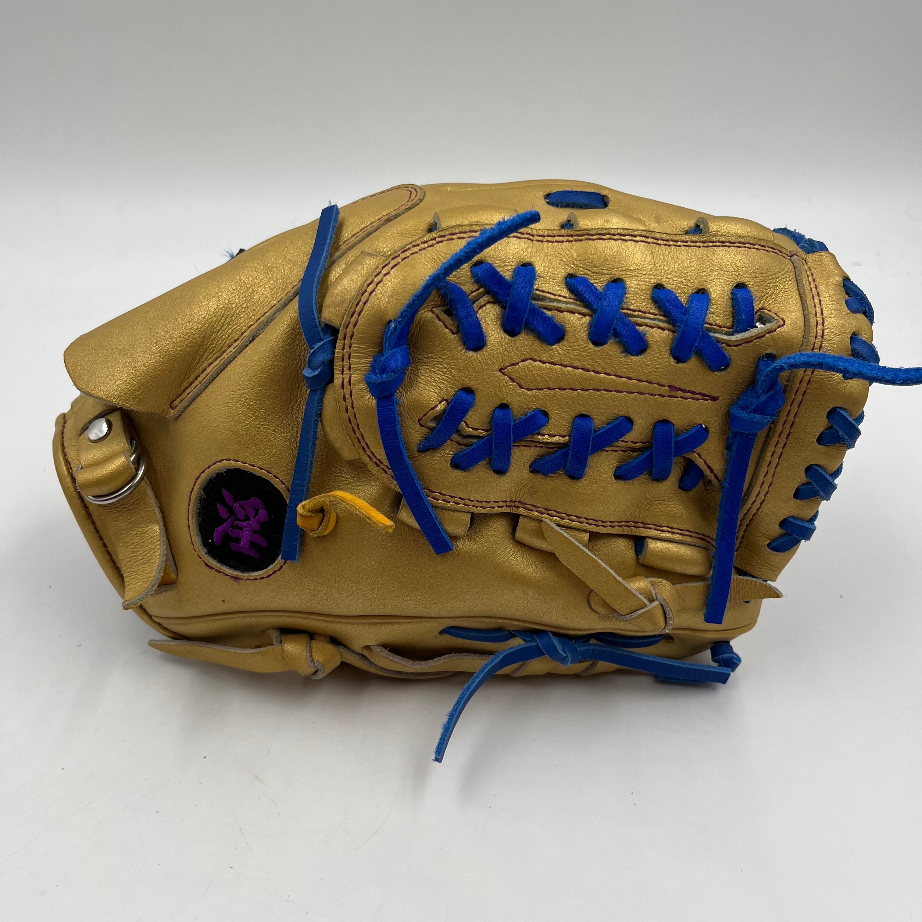 Wilson Staff 11.75 Pitchers Infield Baseball Glove