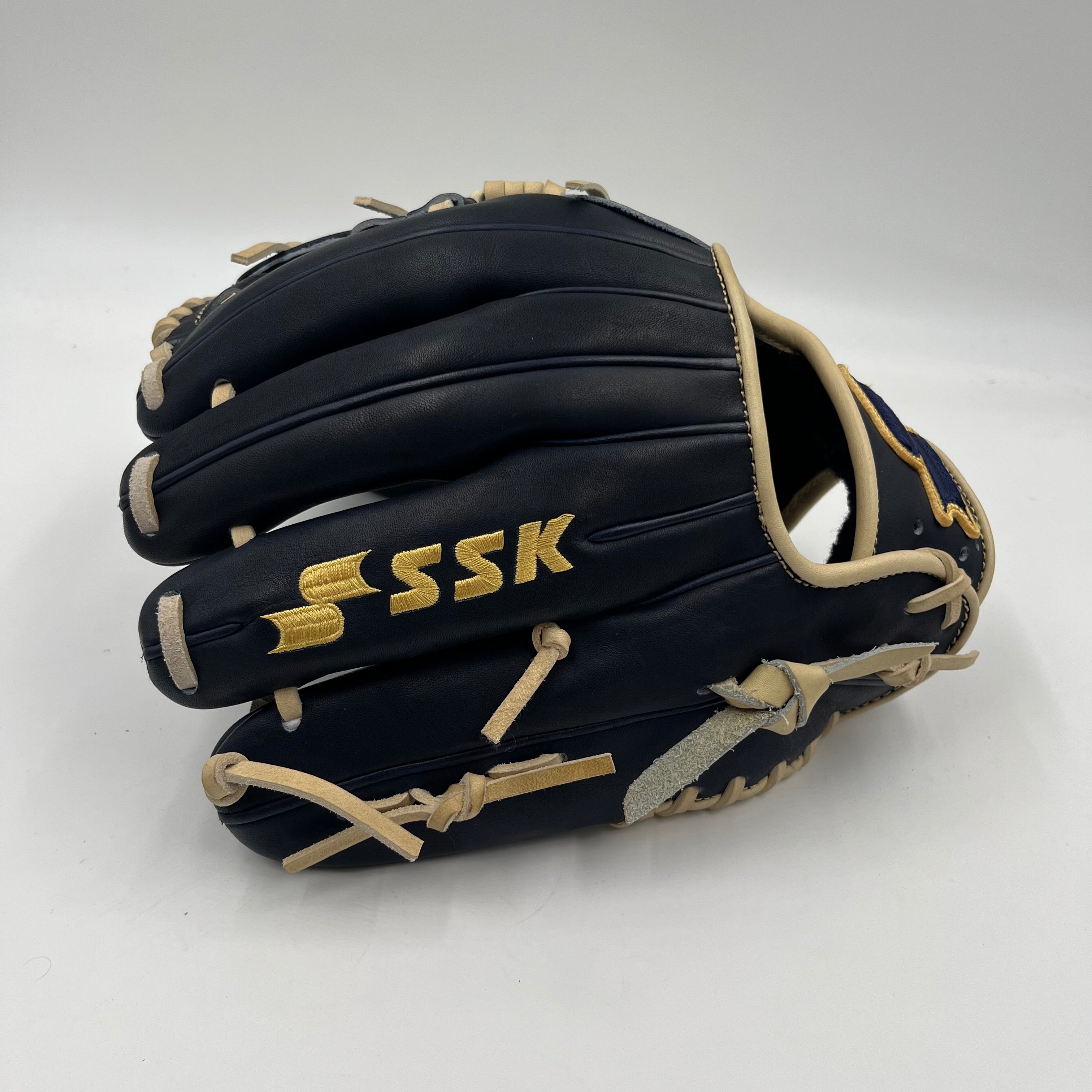 SSK Z9 Maestro 11.5 Infield Baseball Glove