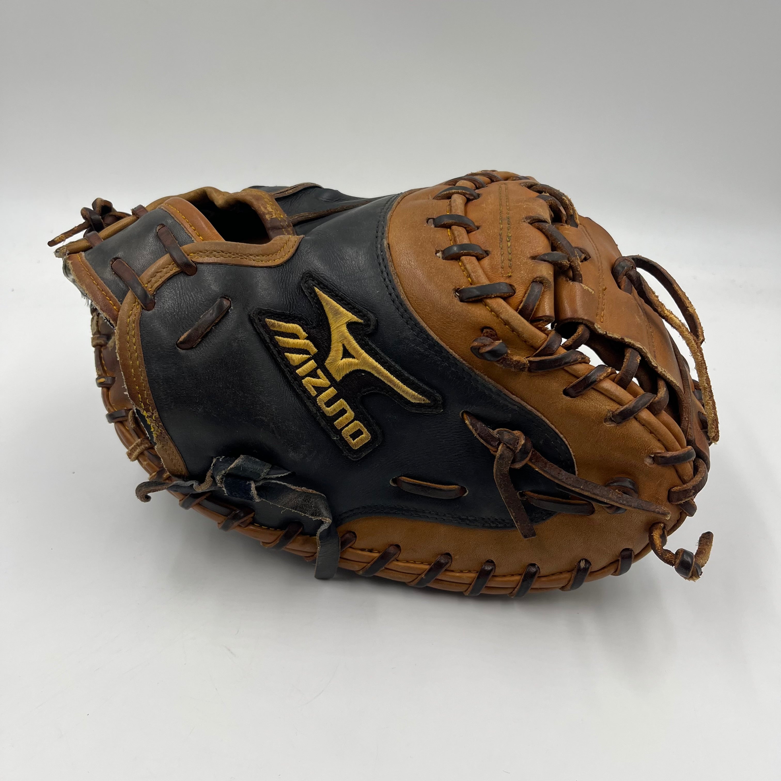 Mizuno Classic Pro 34” Catchers Mitt Baseball Glove