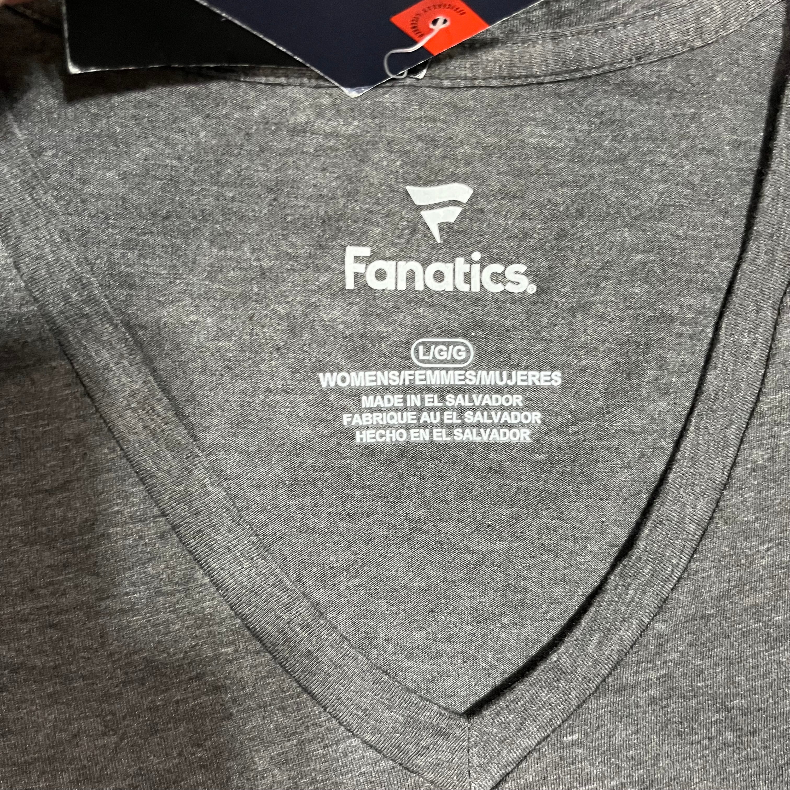 Atlanta Braves World Series Champions Women’s T-Shirt Size Large