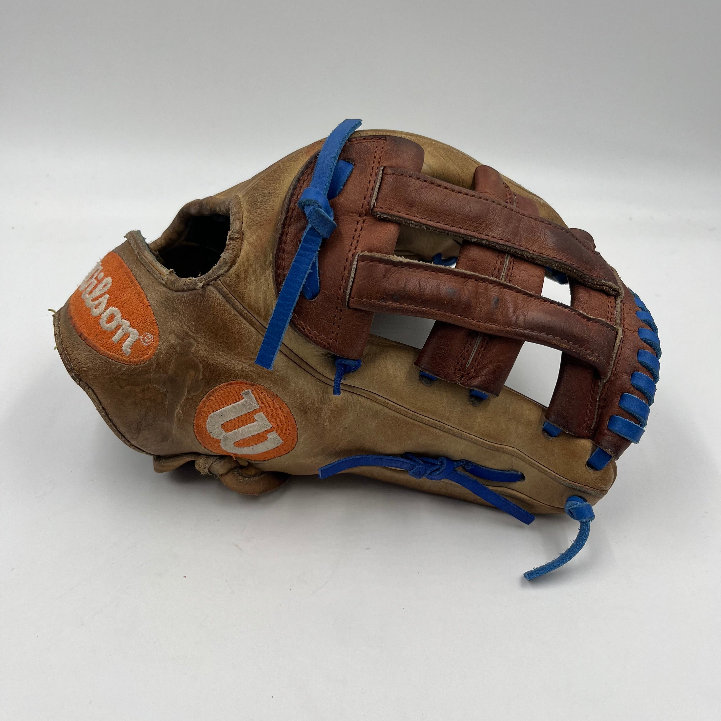 Wilson A2K DW5 12” Infield Baseball Glove
