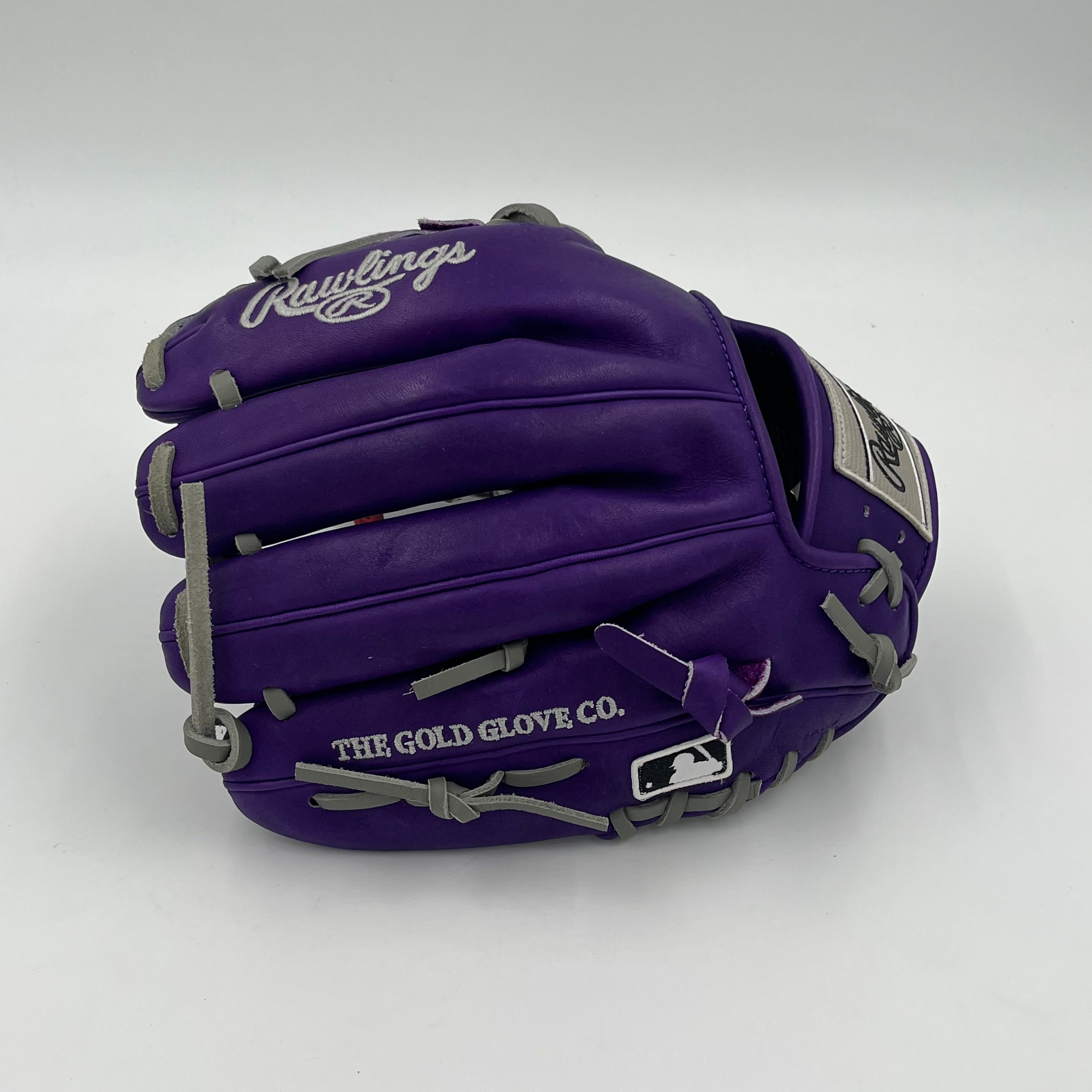 Rawlings Heart of the Hide 11.5 Infield Baseball Glove