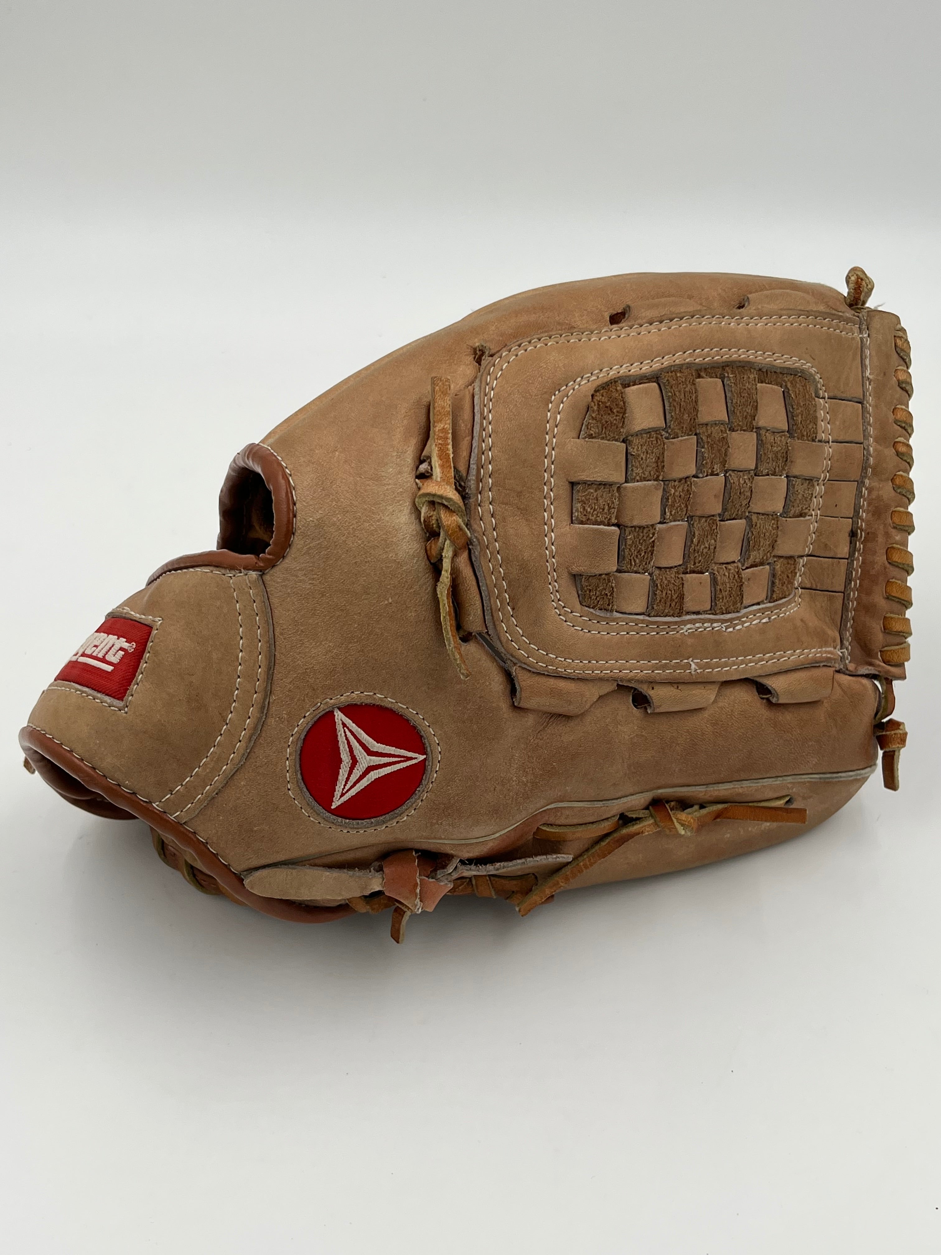 Regent Jeff Leonard model 13” outfield baseball glove