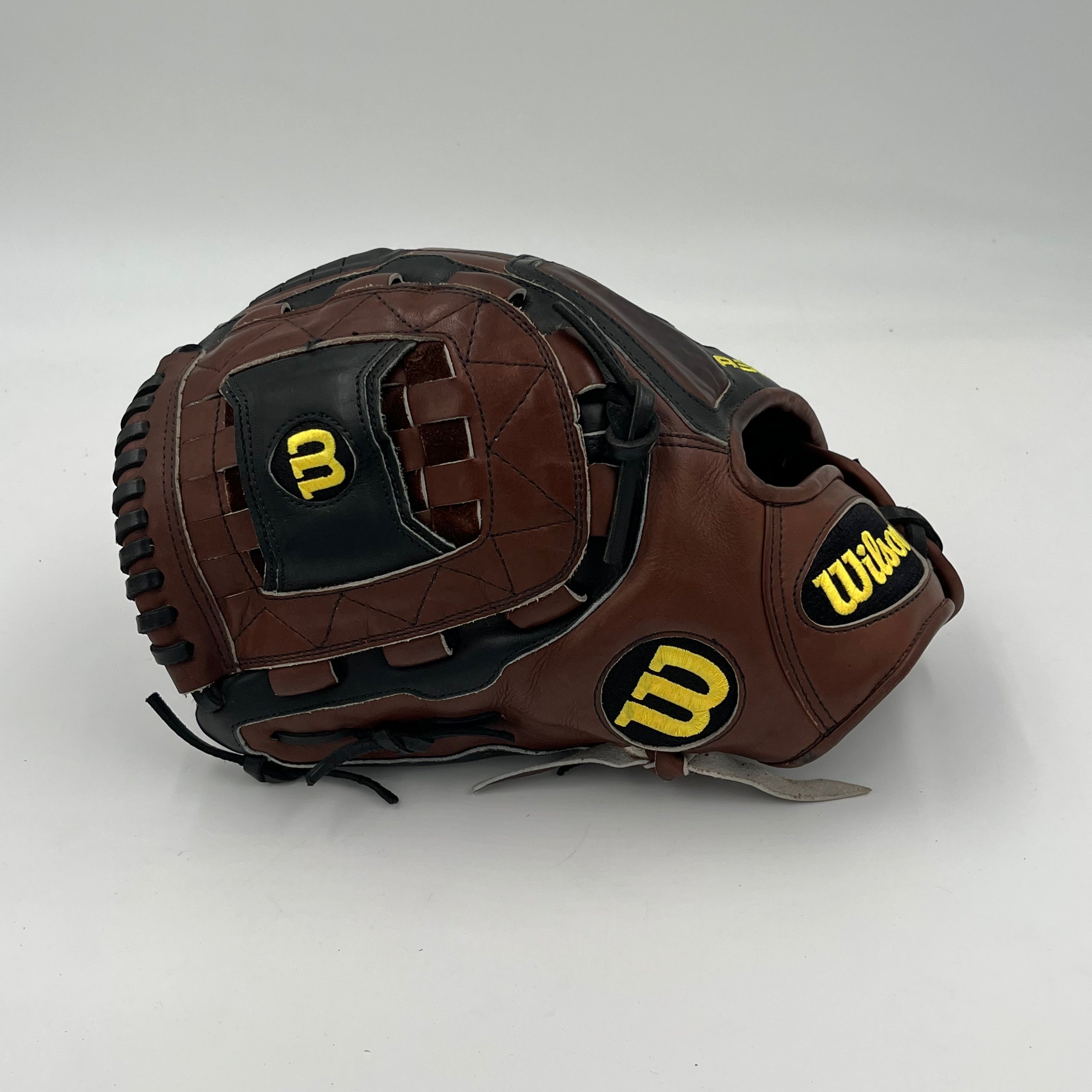 Wilson a3000 K34 12” lefty Pitchers Infield Baseball Glove