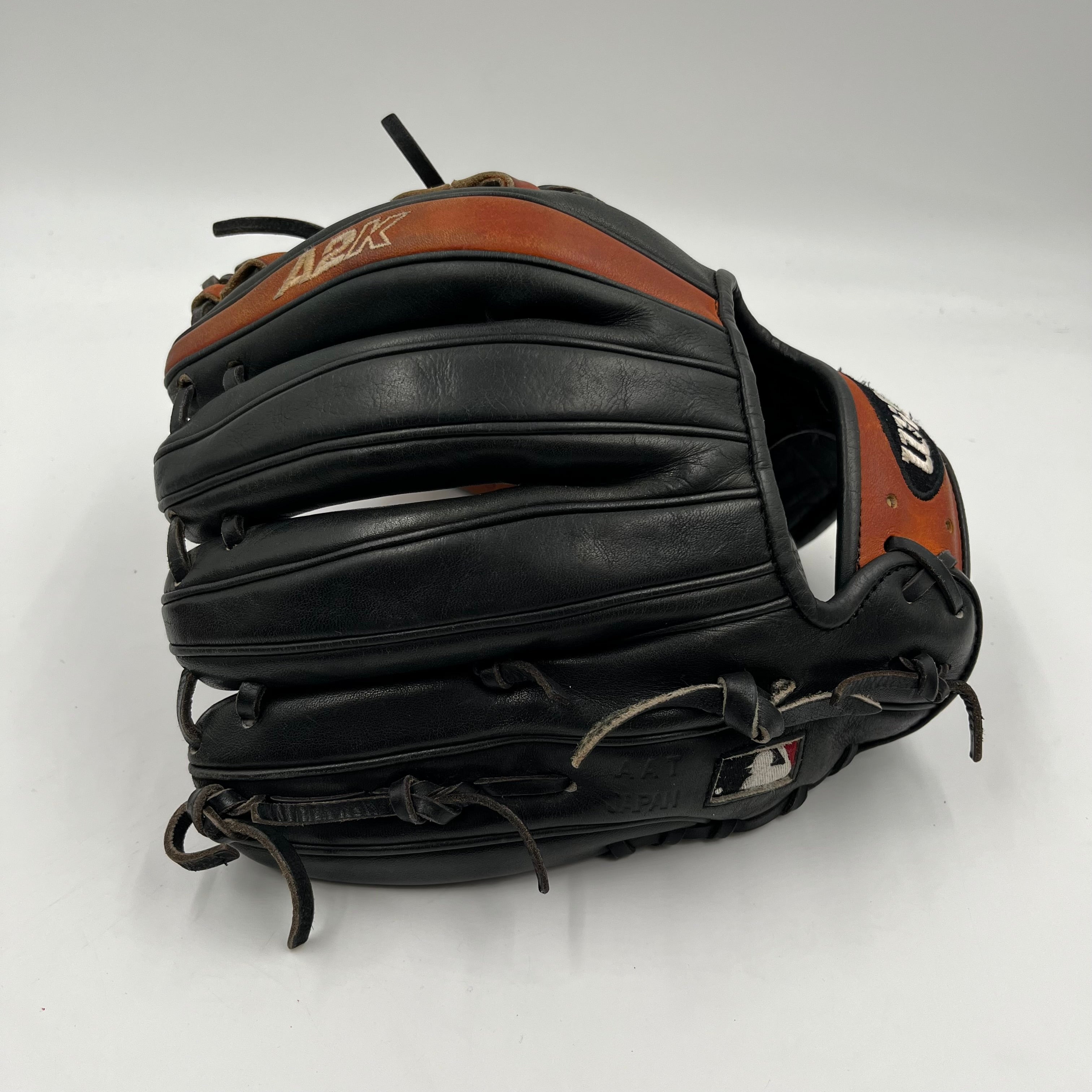 Wilson A2K DI88 11.25 Infield Baseball Glove