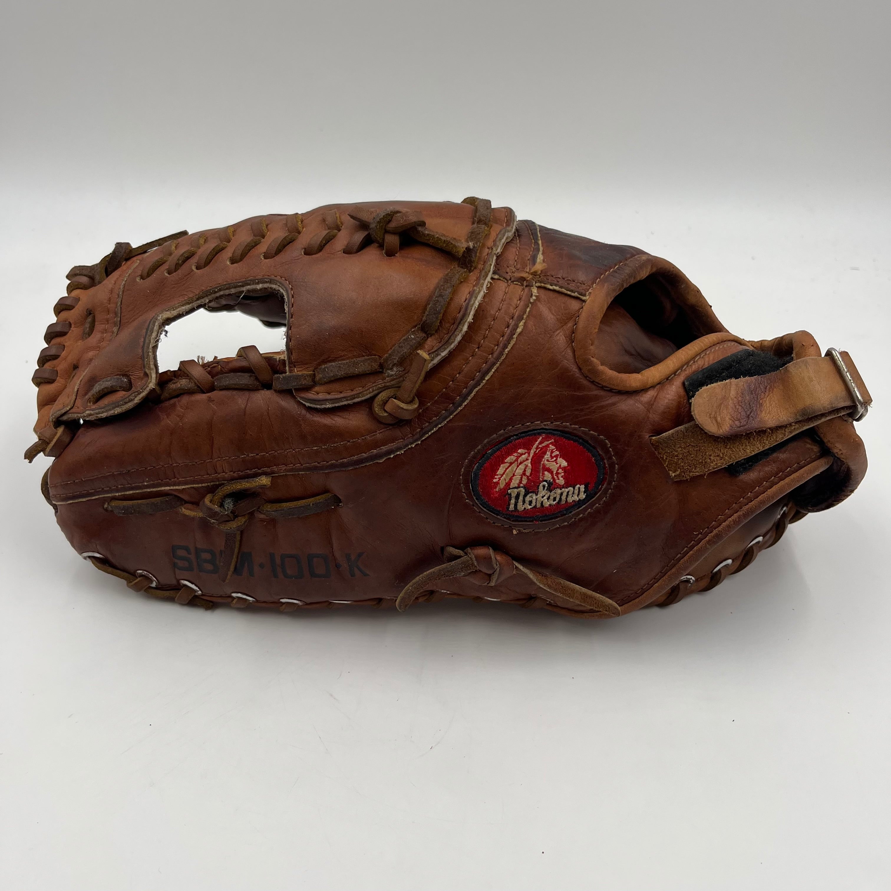 Nokona SBM•100•K buckaroo lefty 13” first base mitt softball Baseball Glove