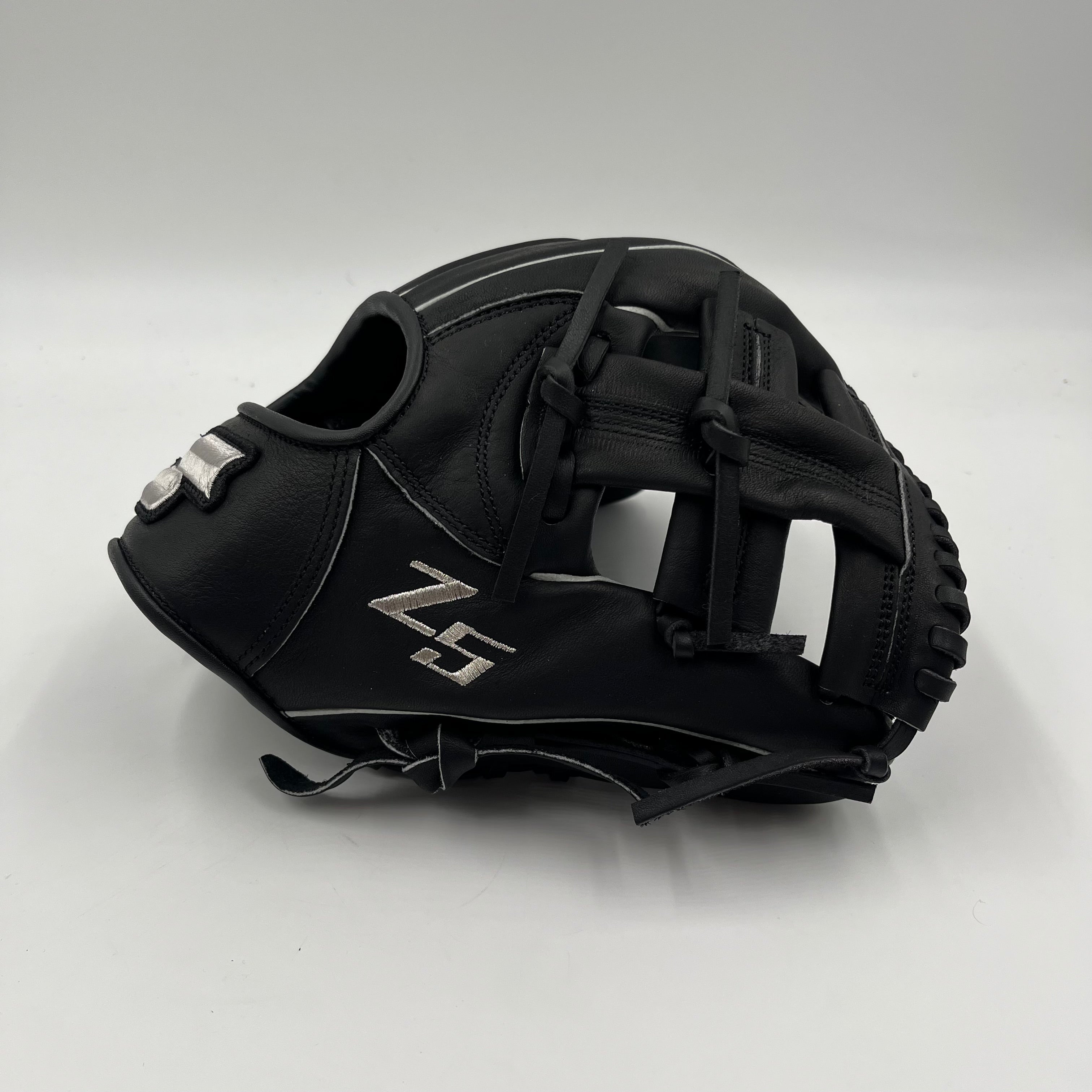 SSK Z5 Training Gear 10.5" Infield Baseball Training Glove