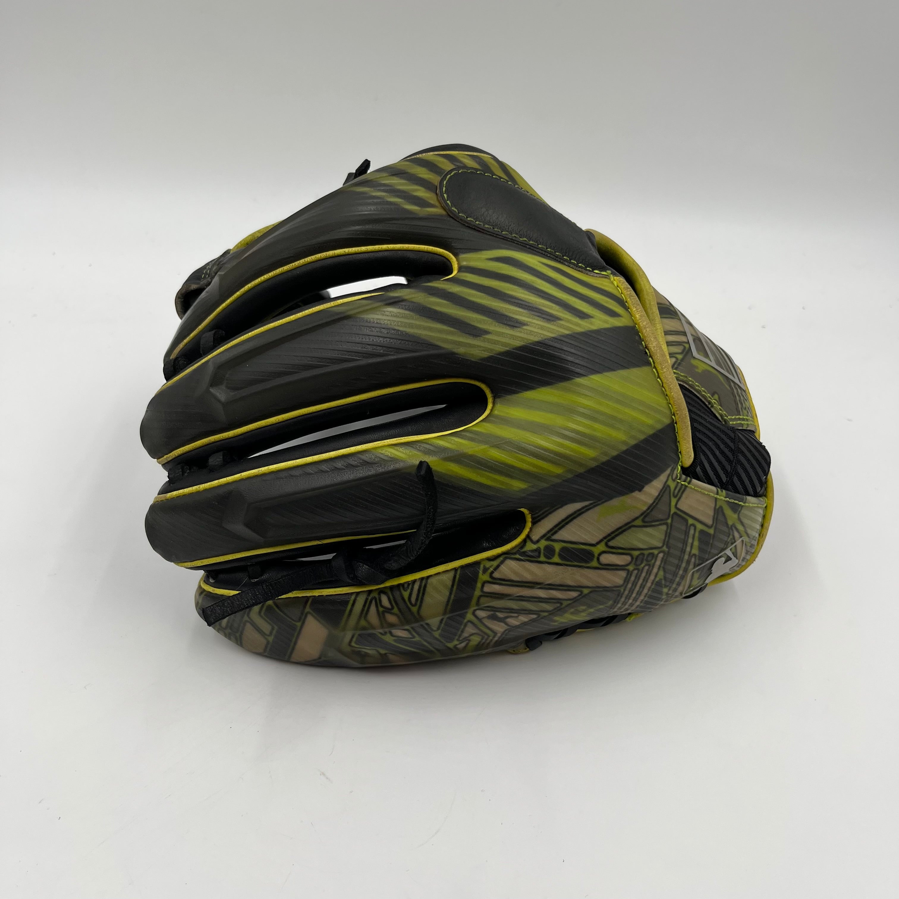 Rawlings Rev1X 11.75 Infield Baseball Glove