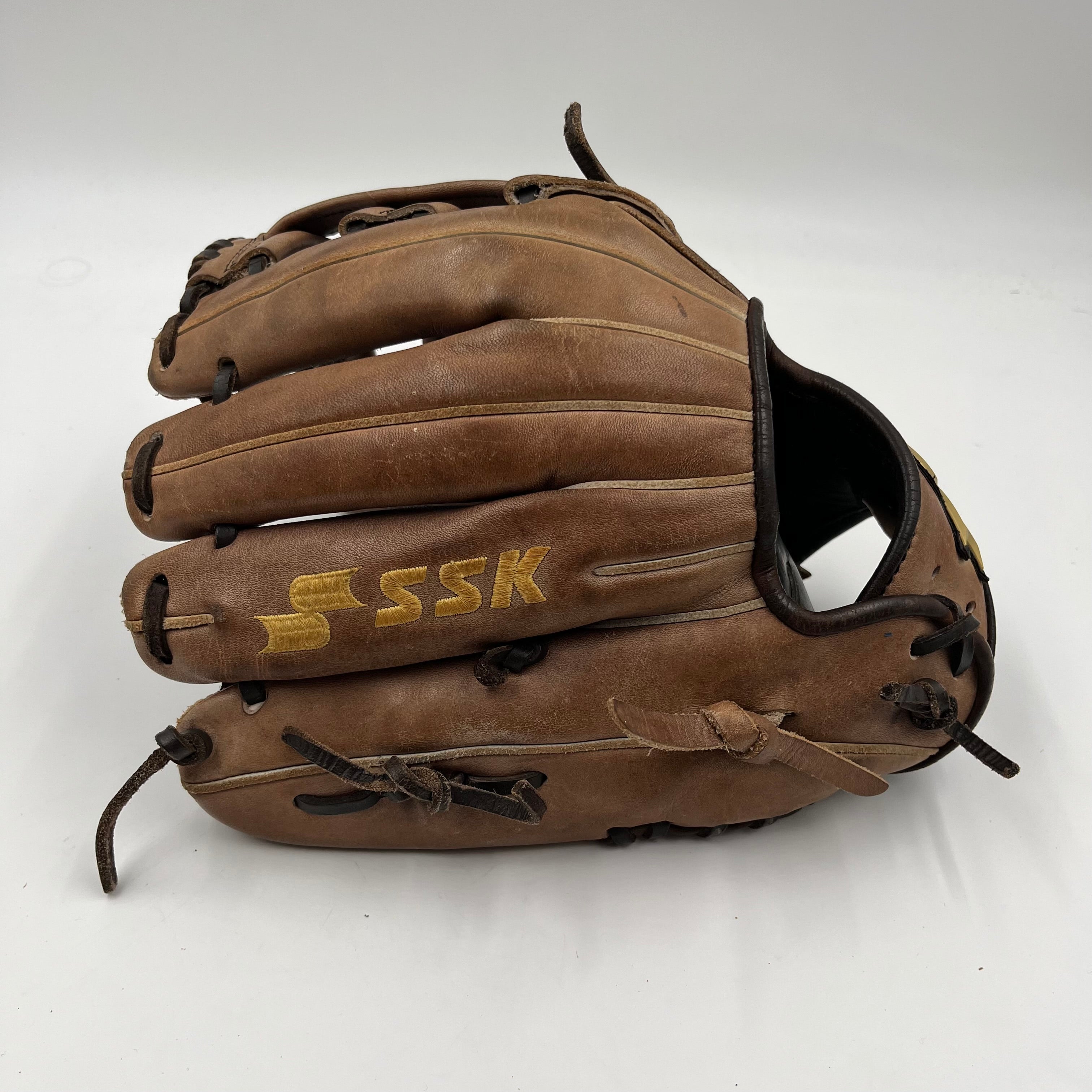 SSK Z9 Maestro 11.75 Infield Baseball Glove