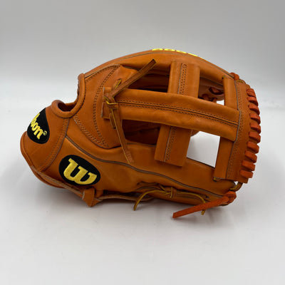 Wilson A2000 EL3 11.75 Infield Baseball Glove
