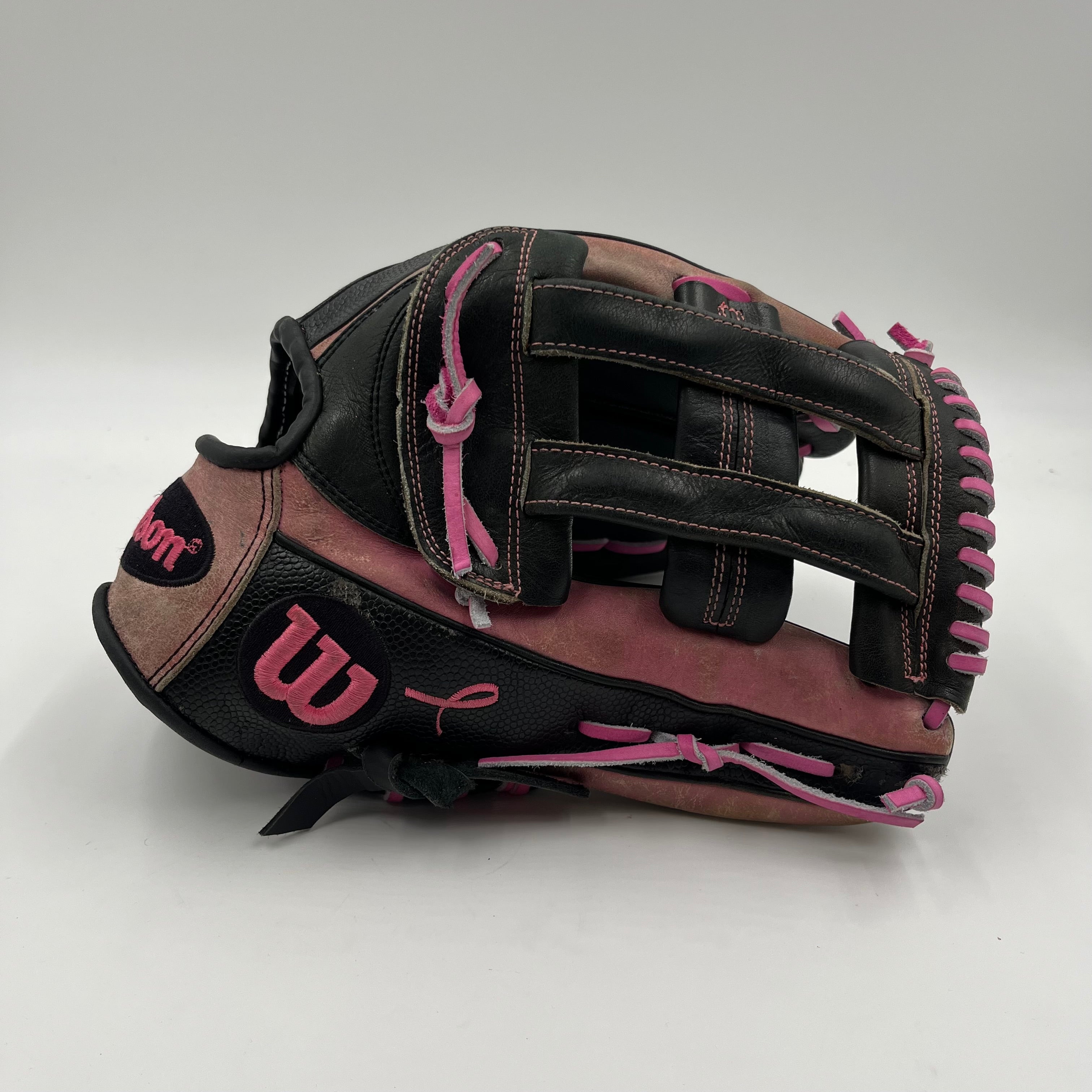 Wilson A2000 1799 12.75 Outfield Baseball Glove
