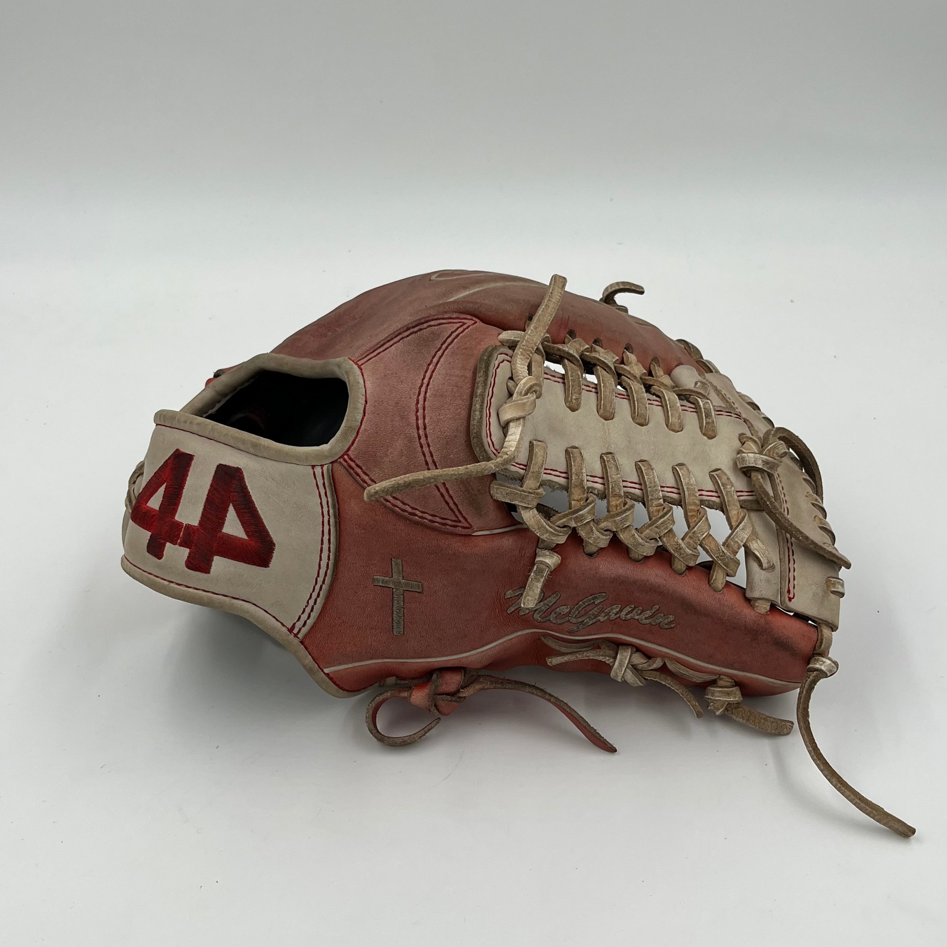 44 Pro Signature Series 11.5 Infield Baseball Glove