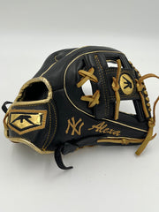 AR1 New York Yankees 11.75 infield baseball glove