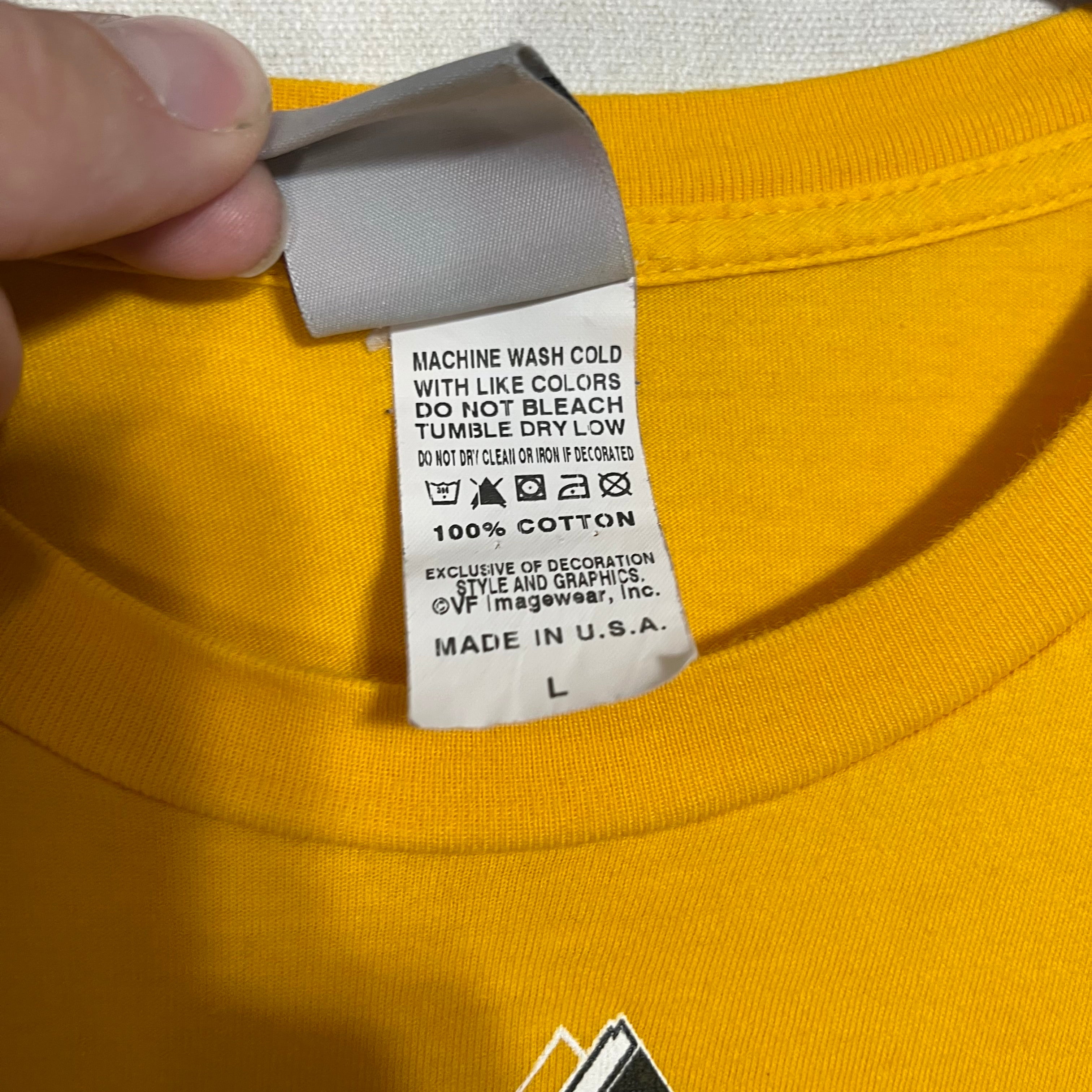 Majestic Women’s Pittsburgh Pirates Yellow T-Shirt Size Large